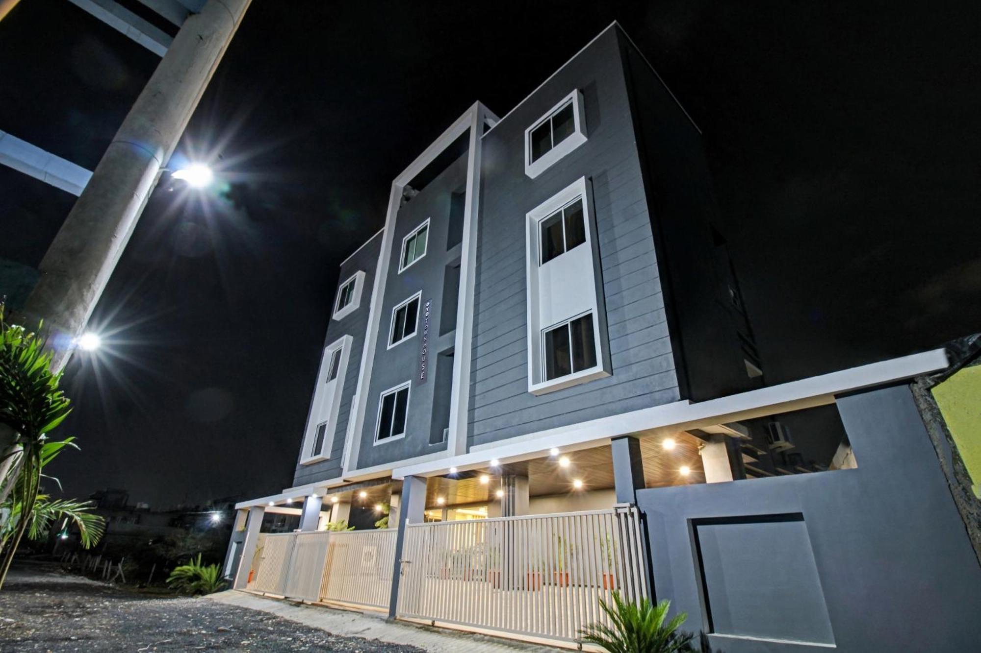 Hotel Townhouse Md Star Nagpur Esterno foto
