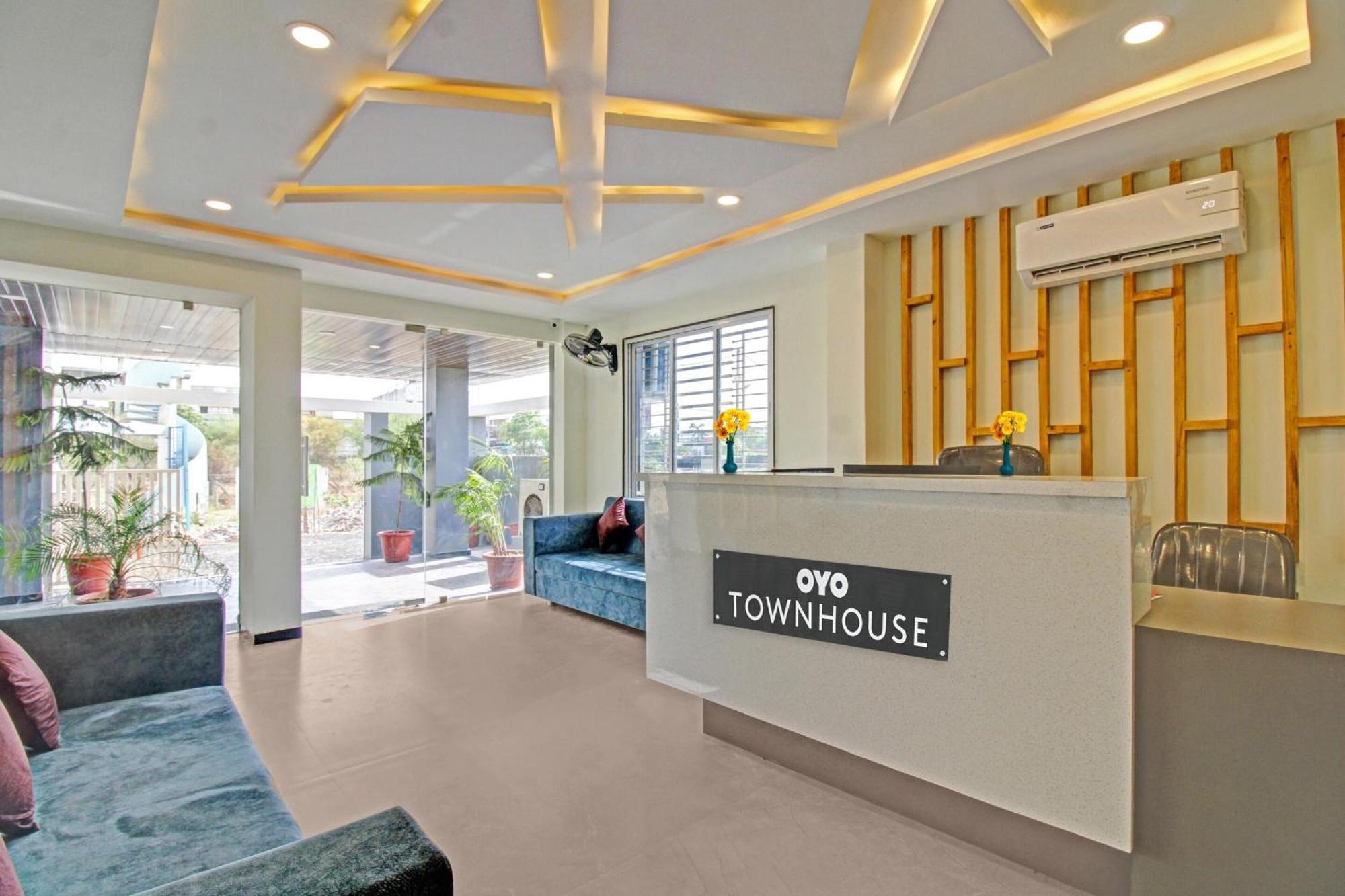 Hotel Townhouse Md Star Nagpur Esterno foto