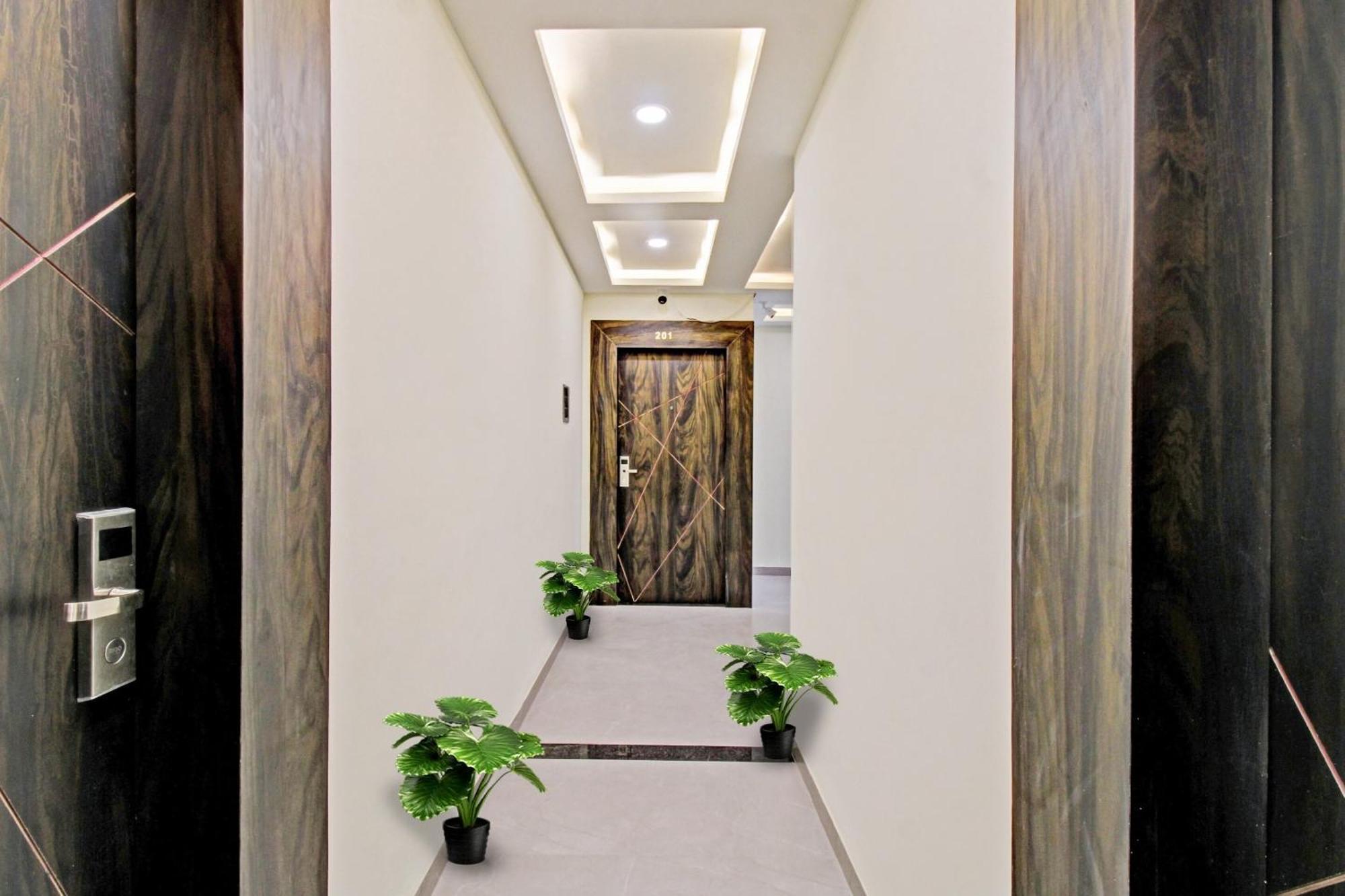 Hotel Townhouse Md Star Nagpur Esterno foto