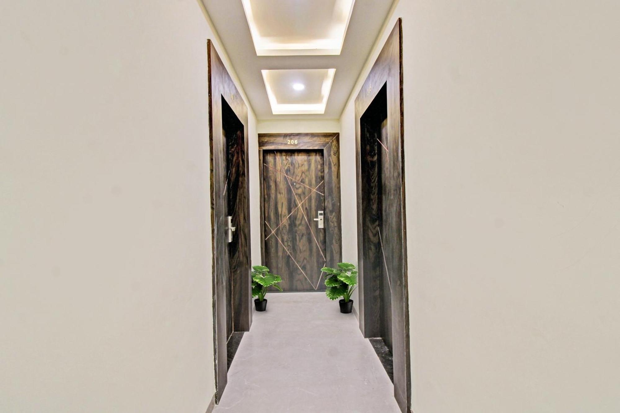 Hotel Townhouse Md Star Nagpur Esterno foto